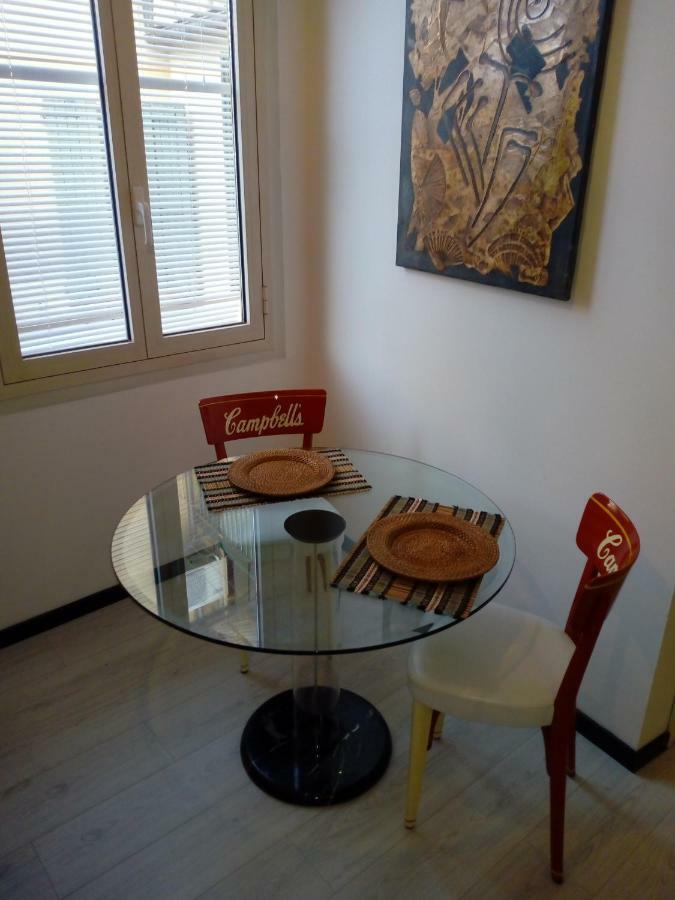 Bologna House Pratello 5 Apartment Luaran gambar