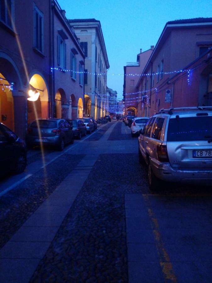 Bologna House Pratello 5 Apartment Luaran gambar